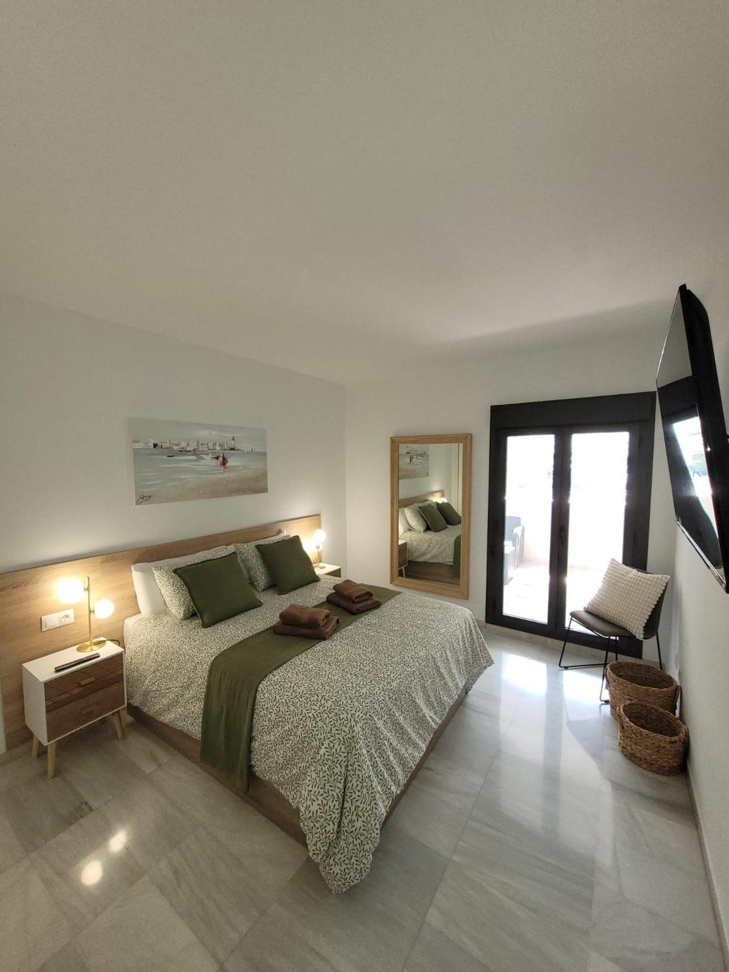 Oasis With 2 Bedrooms In Jardines Del Puerto *