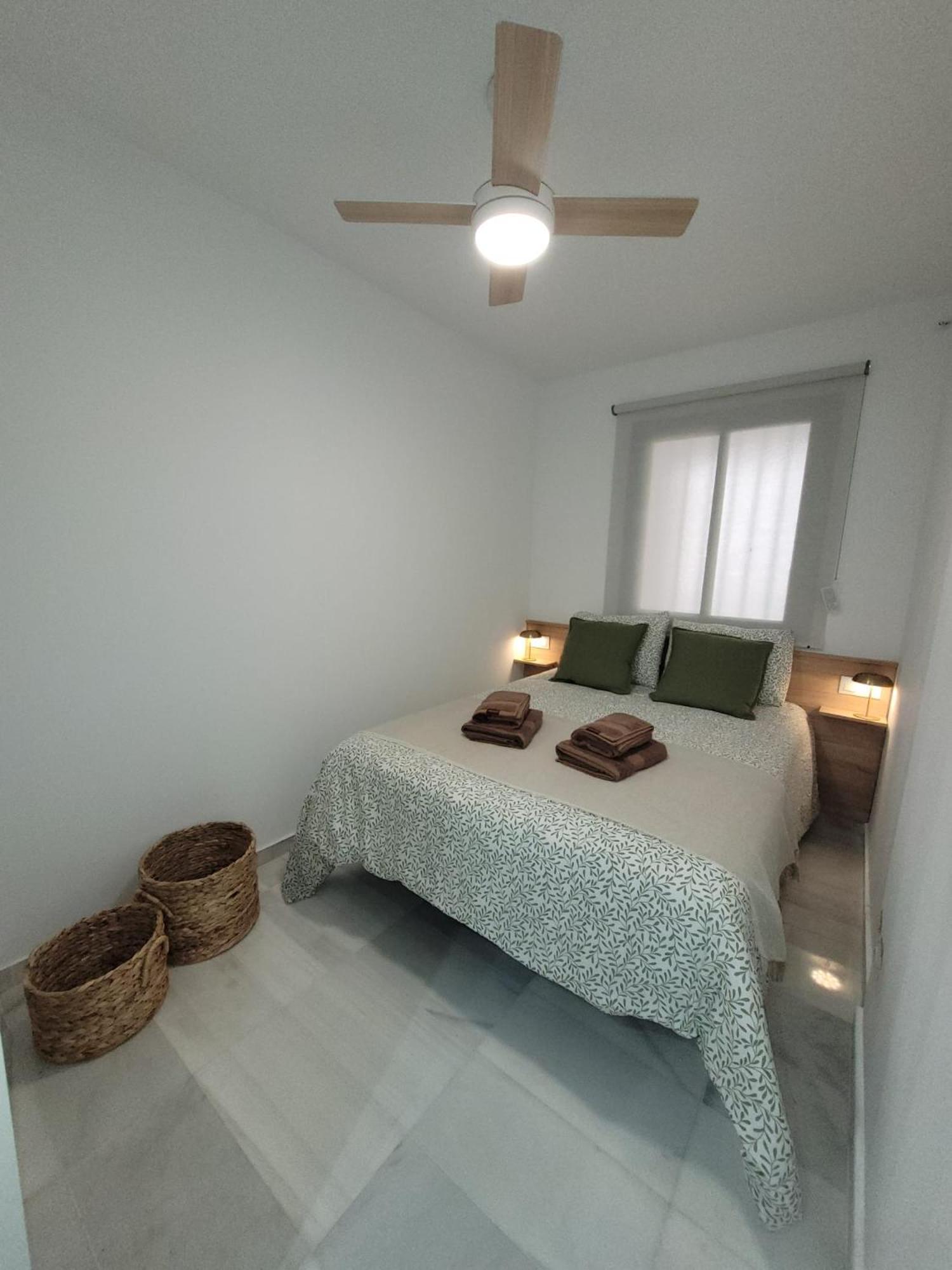 Oasis With 2 Bedrooms In Jardines Del Puerto Marbella