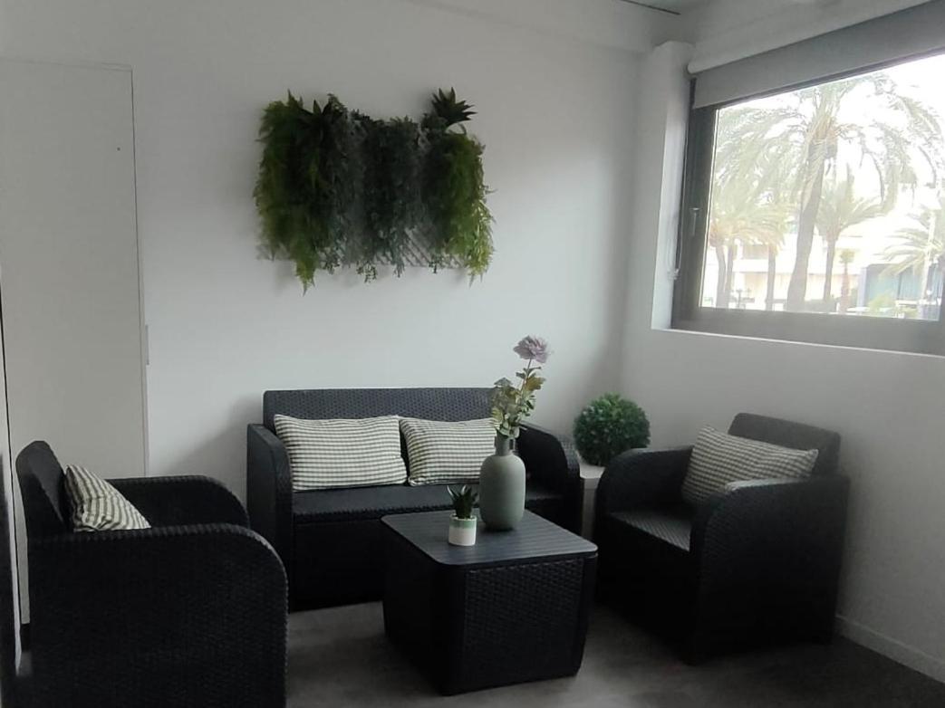 Apartment Oasis With 2 Bedrooms In Jardines Del Puerto