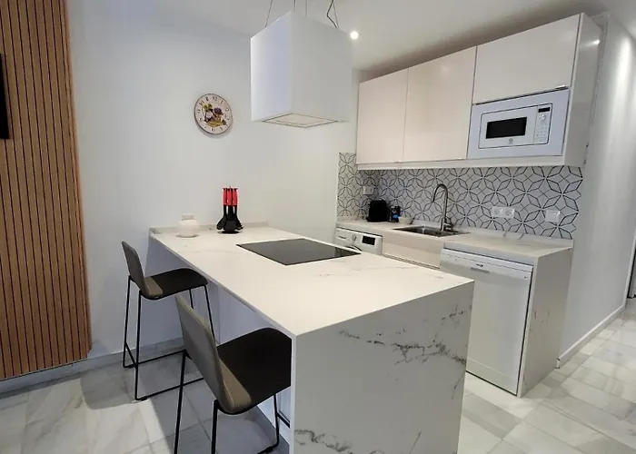 Oasis Apartment With 2 Bedrooms In Jardines Del Puerto